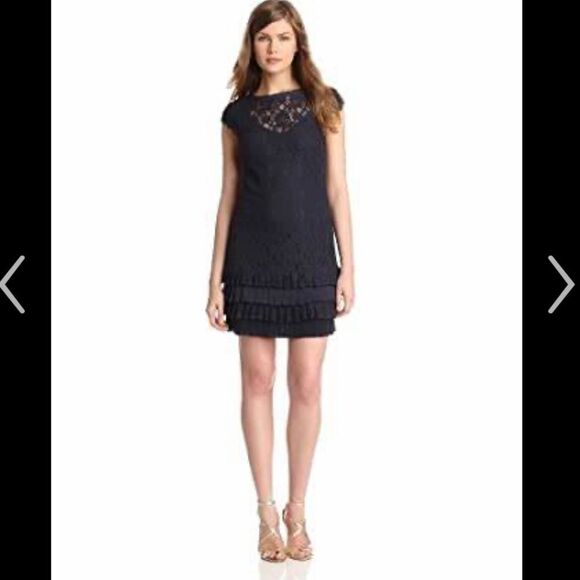 Sleeve Tiered Navy Lace - Picture 2 of 12